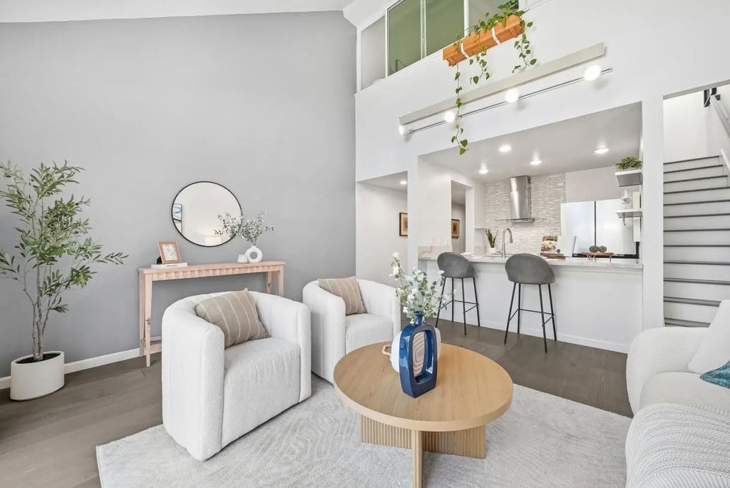 4151 El Camino Way M, Palo Alto