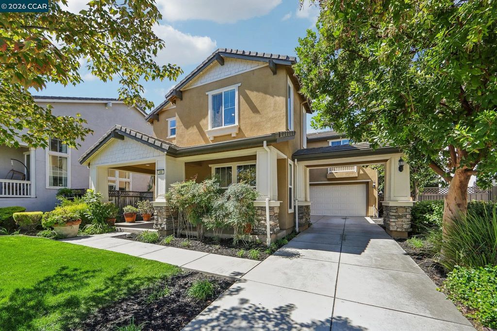 486 Windflower Way, Oakley