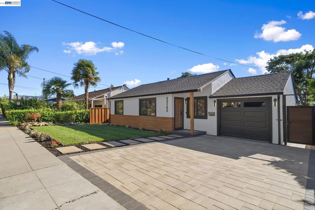 43163 Starr St, Fremont
