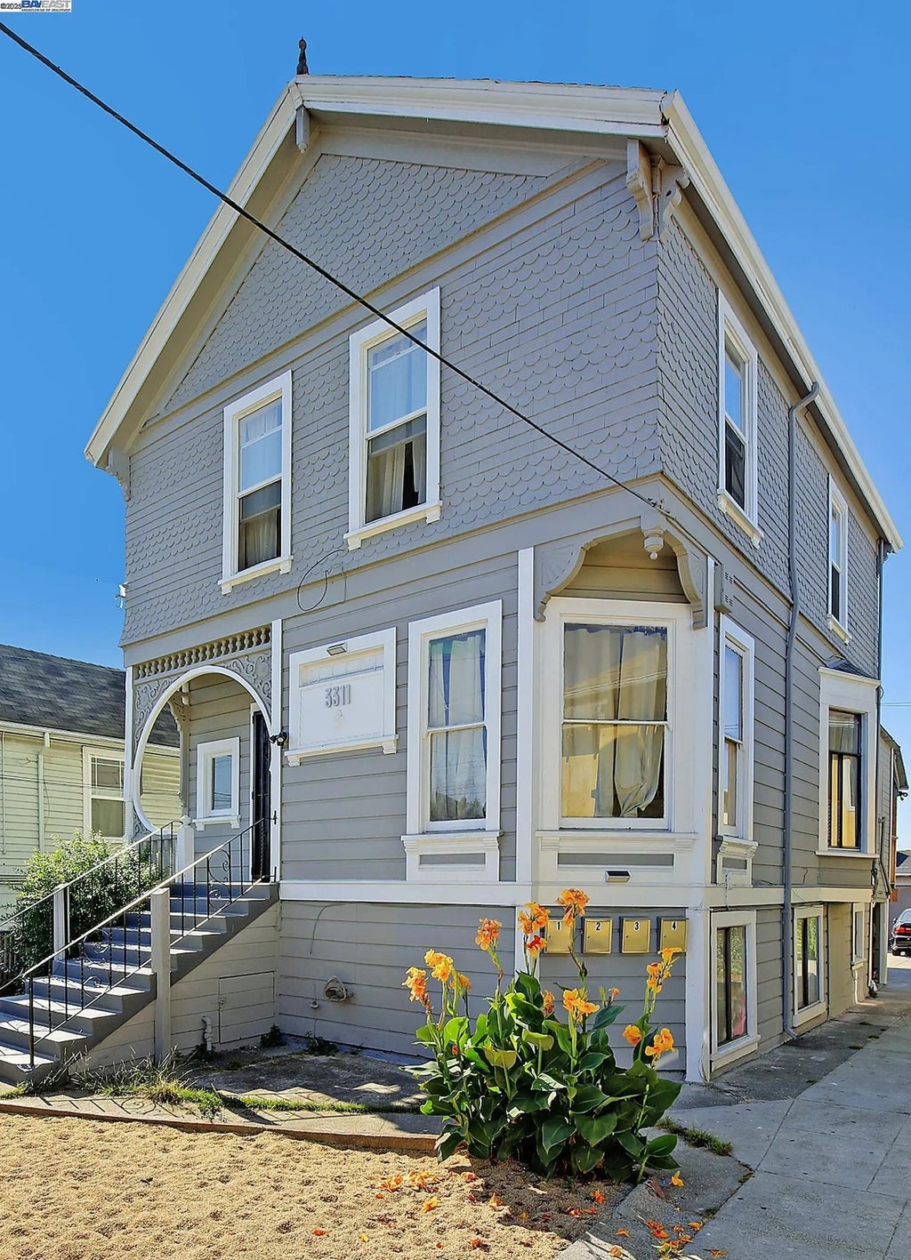 3311 E 17th St, Oakland