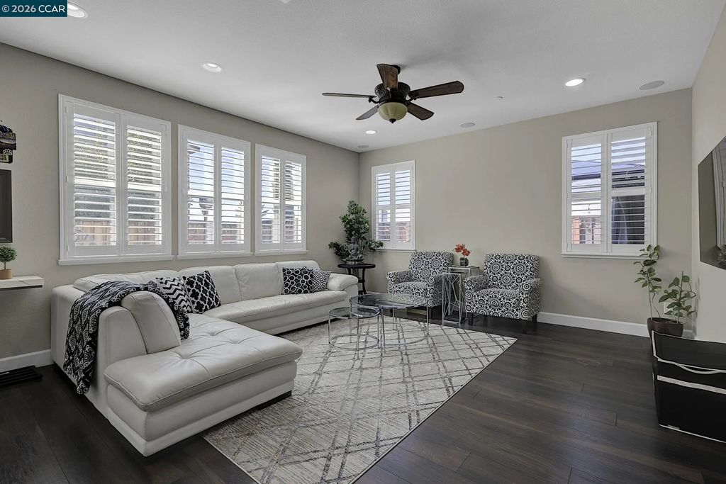 332 Misty Cir, Livermore