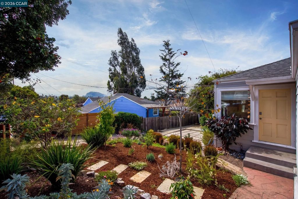 1327 Mariposa St, Richmond