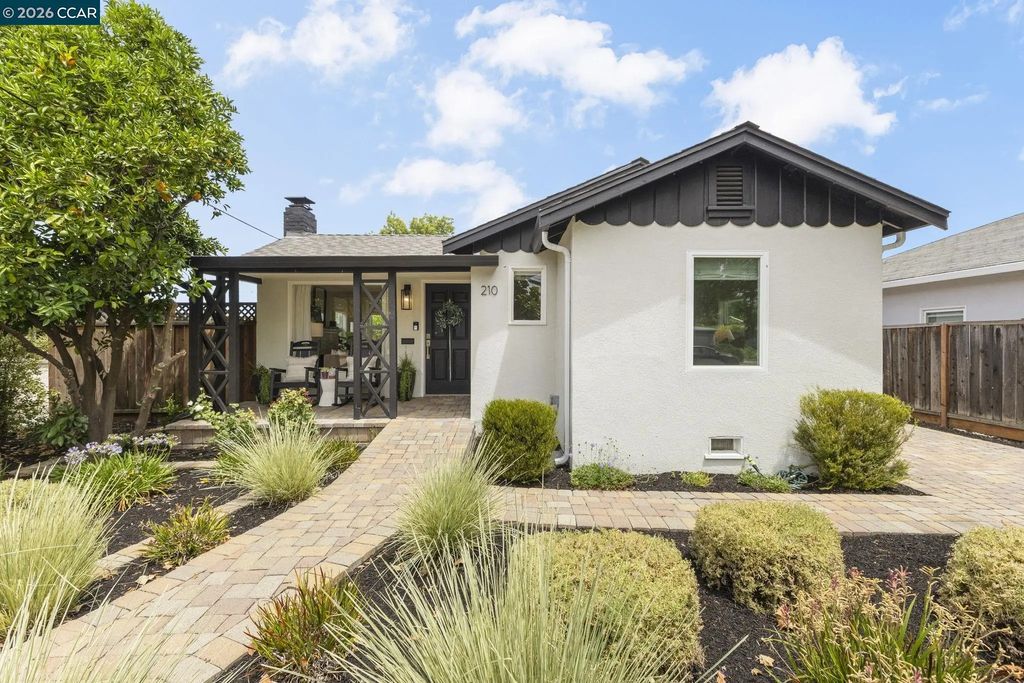210 S R St, Livermore