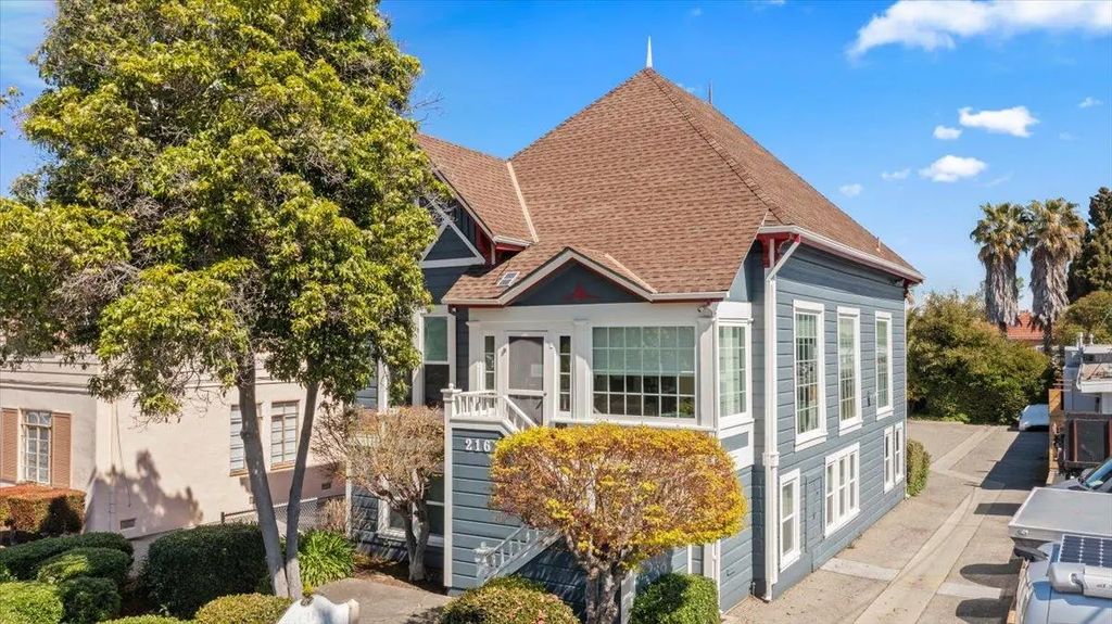 216 N San Mateo Drive, San Mateo