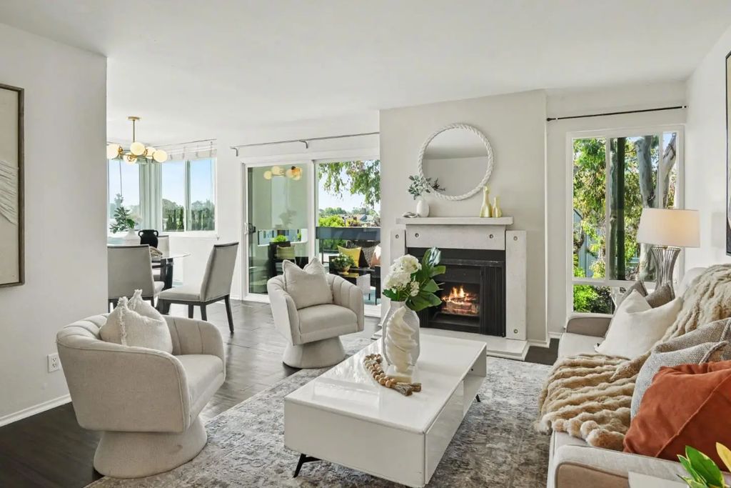 1041 Shell Boulevard 11, Foster City