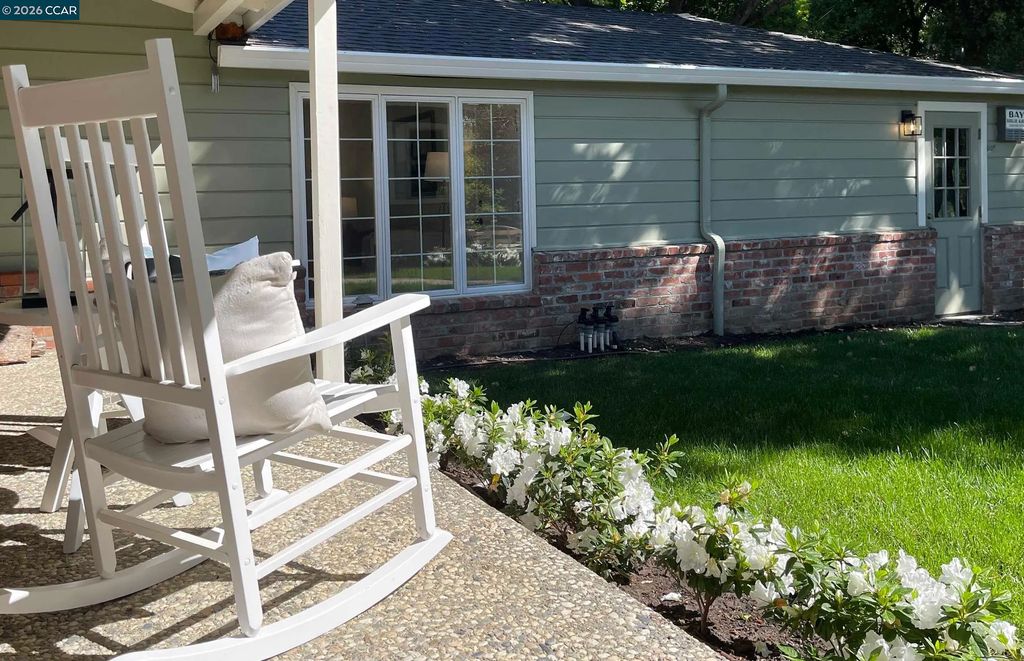 120 Las Vegas, Orinda