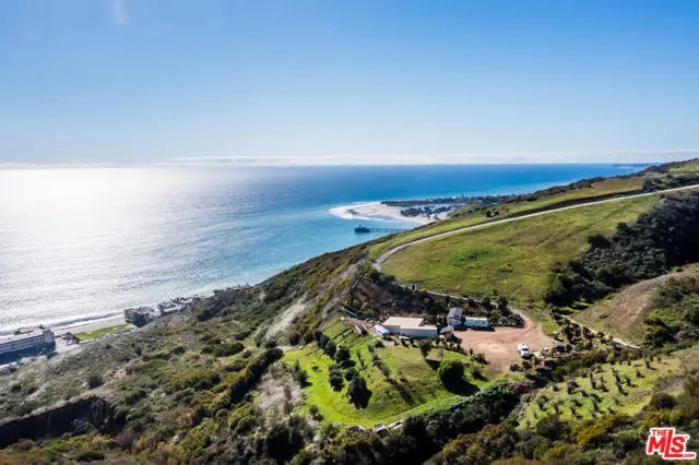 2860 Sweetwater Mesa Rd, Malibu