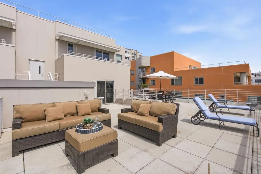 235 Berry Street 607, San Francisco
