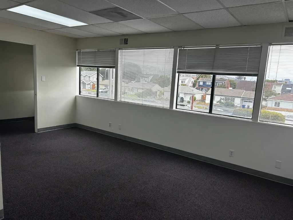 363 El Camino Real, South San Francisco