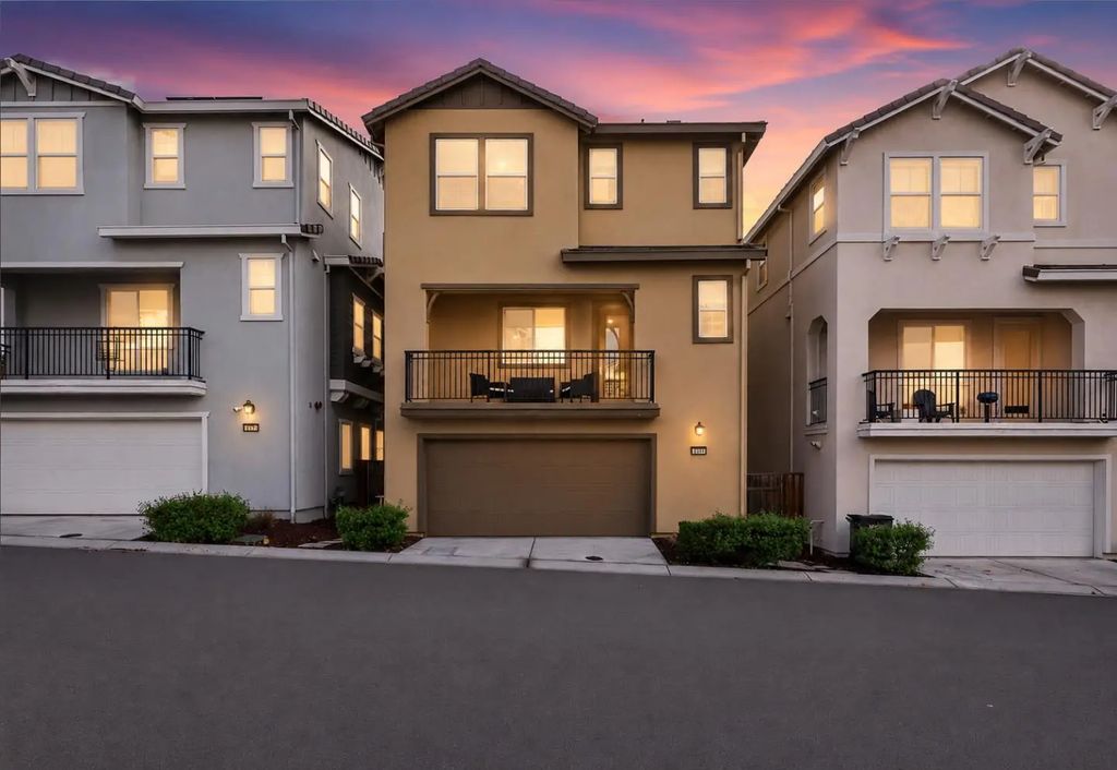 1303 Antonella Place, Hayward
