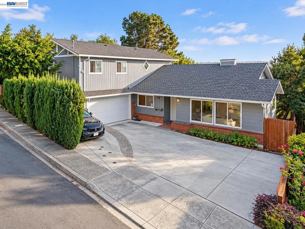 4734 Geranium Place, Oakland