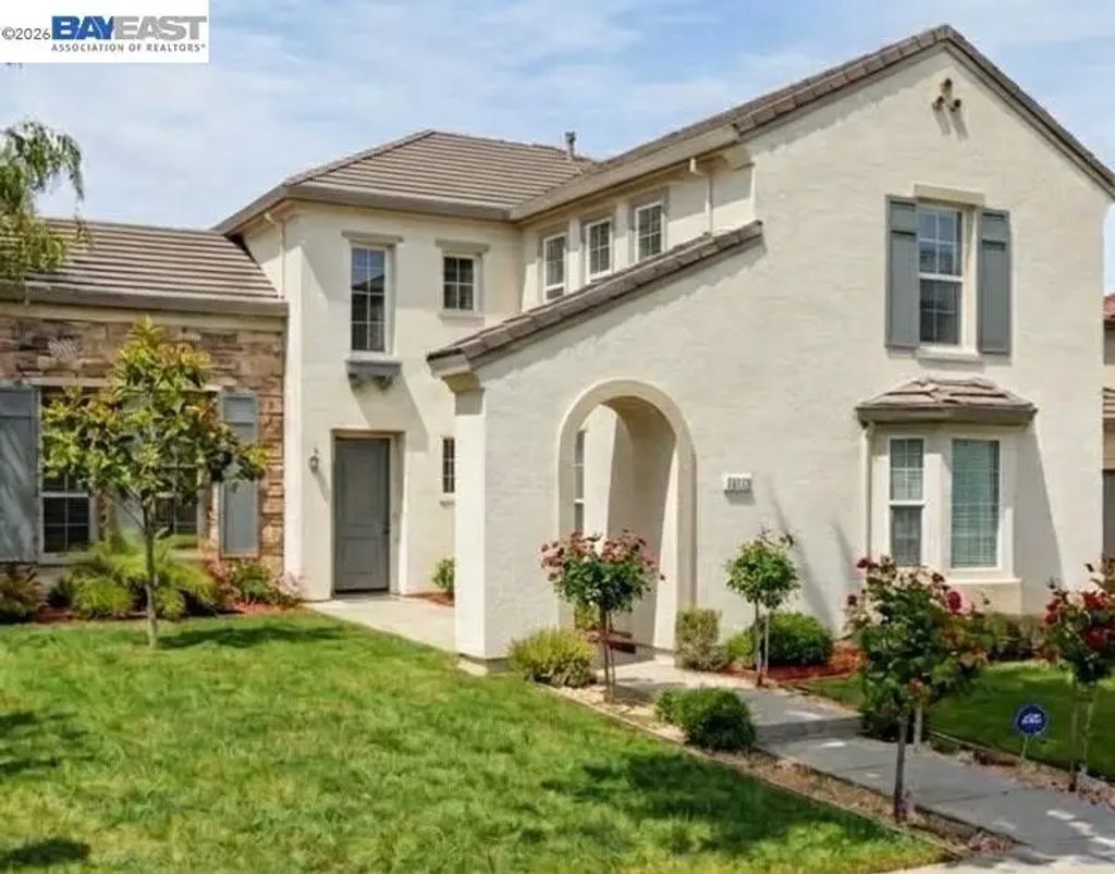 29207 Marshbrook Dr, Hayward