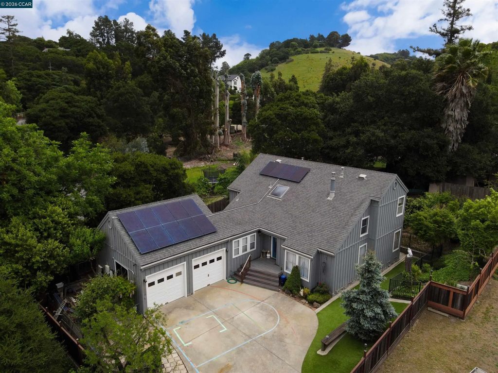5260 A Sunset Dr, El Sobrante