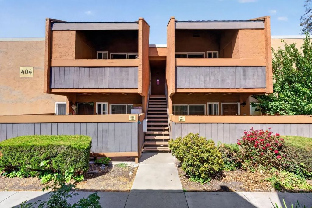404 Dempsey Road 207, Milpitas