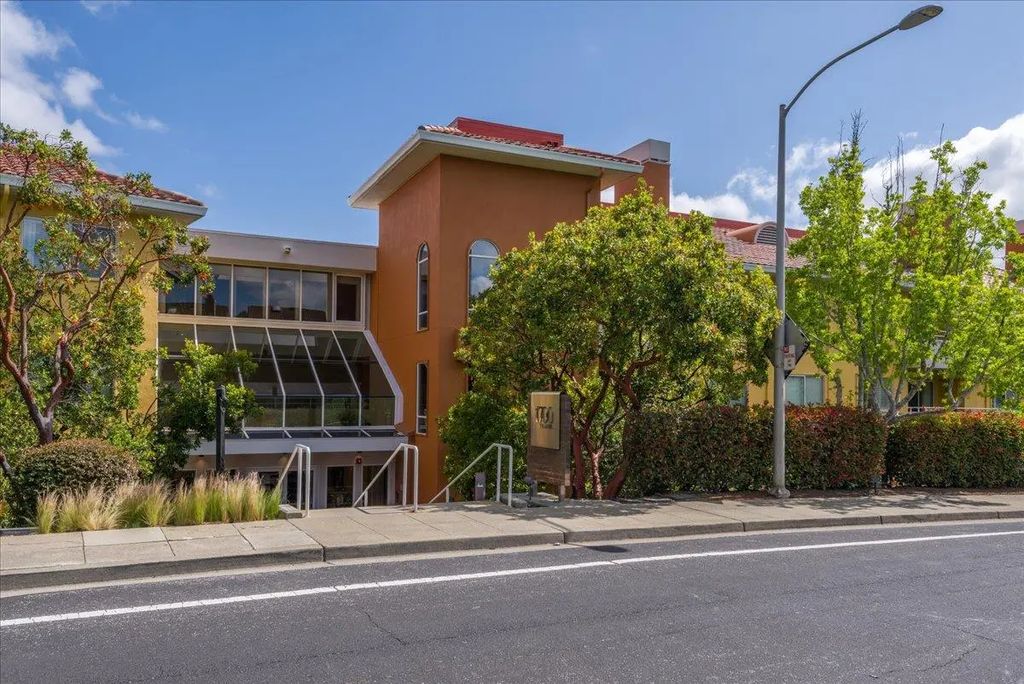 1700 De Anza Boulevard 109c, San Mateo
