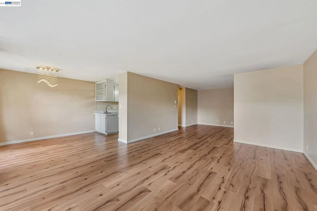 121 Buckingham Dr 25, Santa Clara