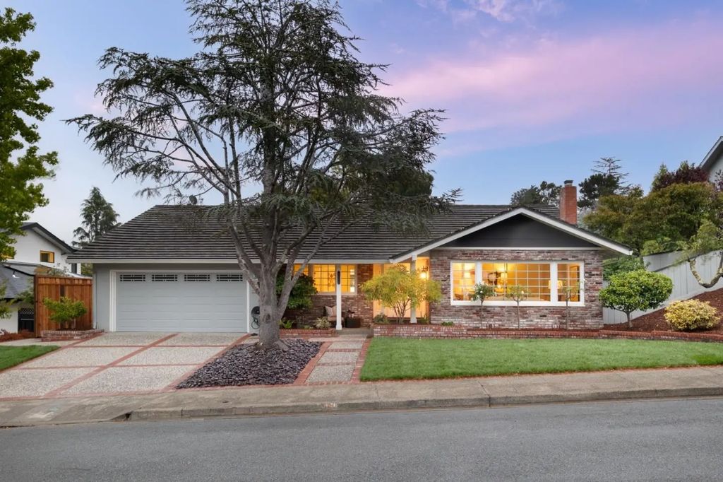 3059 Arguello Drive, Burlingame