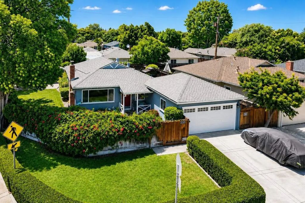 1718 Pomeroy Avenue, Santa Clara