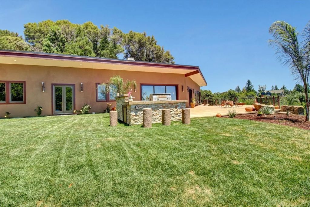 30005 Summit Road, Los Gatos