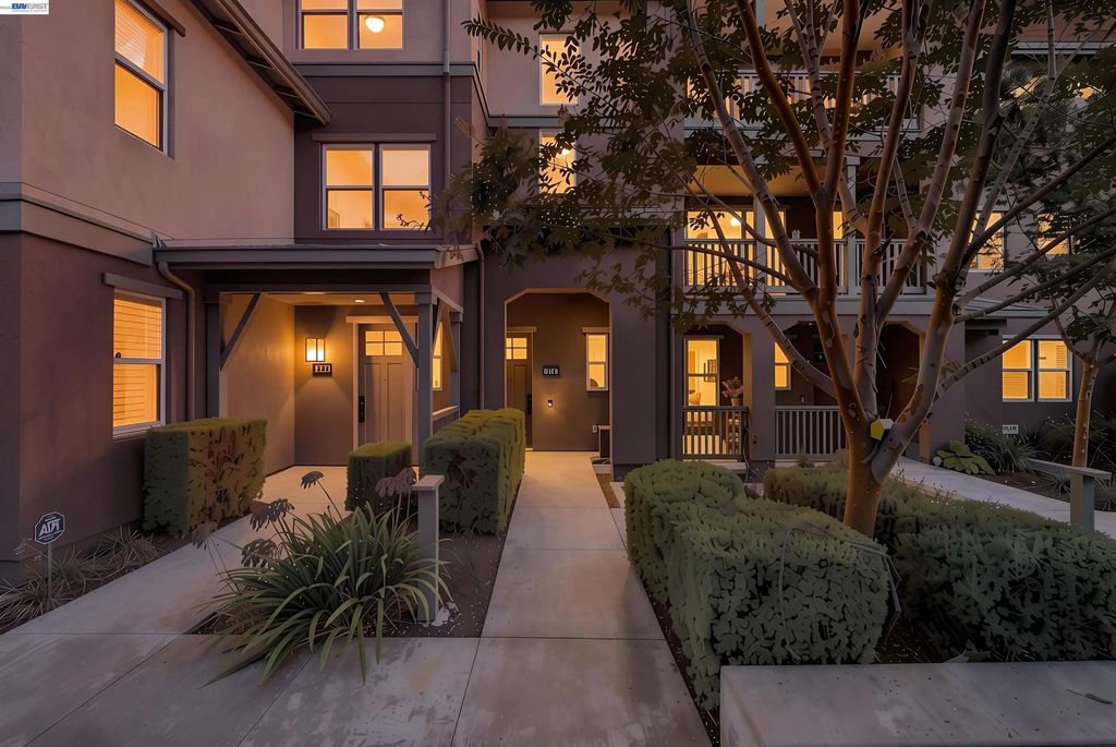 479 Diller St, Alameda