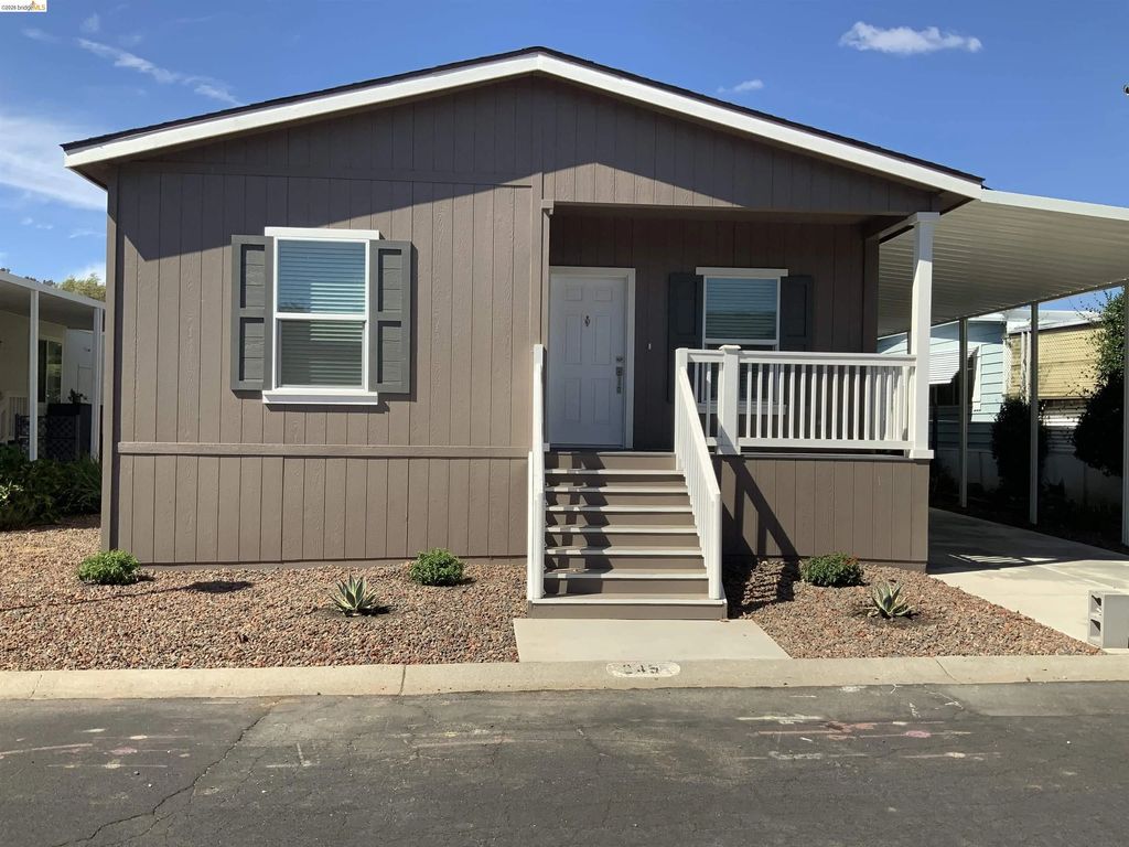 245 Aloha Way, Pittsburg