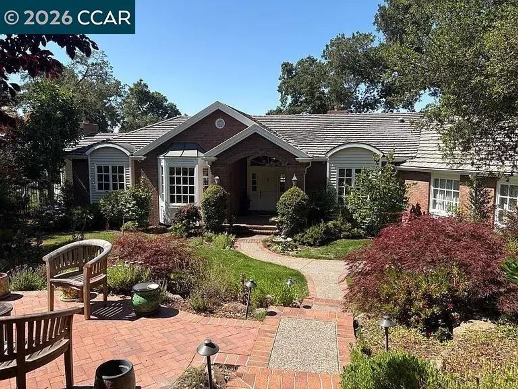 39 Orinda View, Orinda