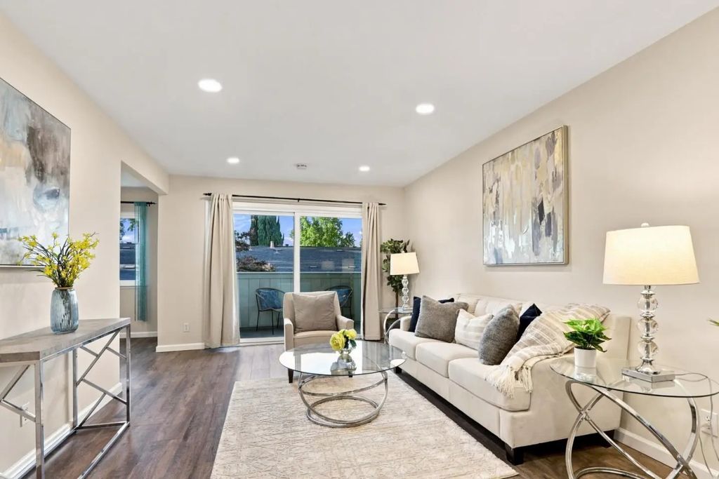 7100 Rainbow Drive 33, San Jose