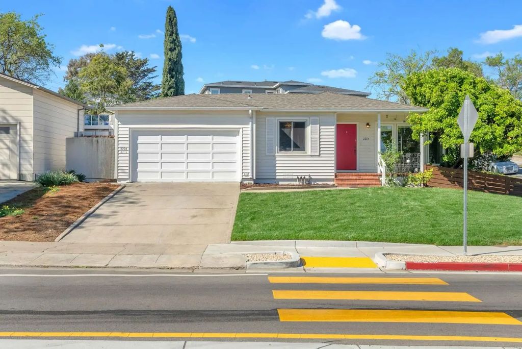 2204 Roosevelt Avenue, Redwood City