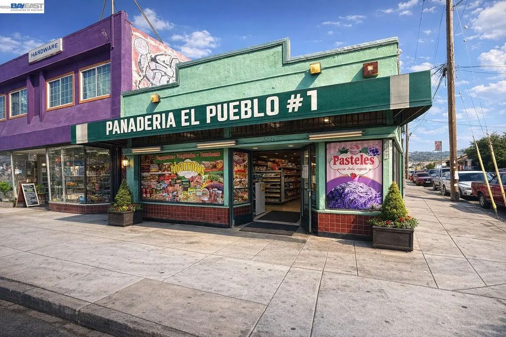 10228 International, Oakland