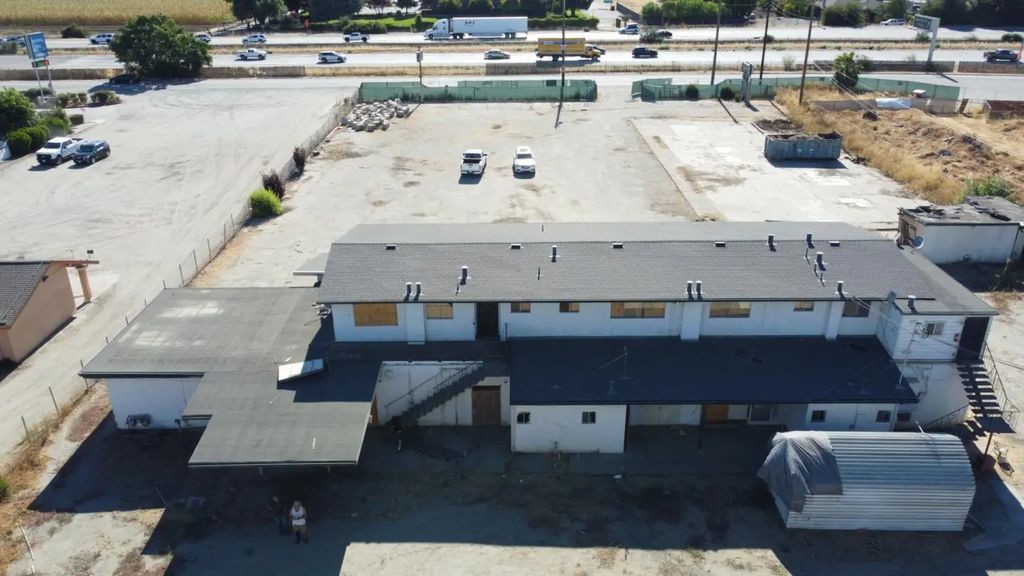 5680 Monterey Road, Gilroy