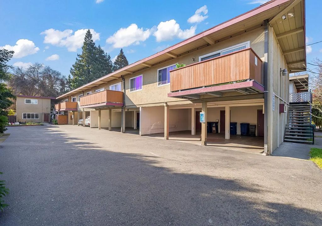 25039 Cypress Avenue, Hayward