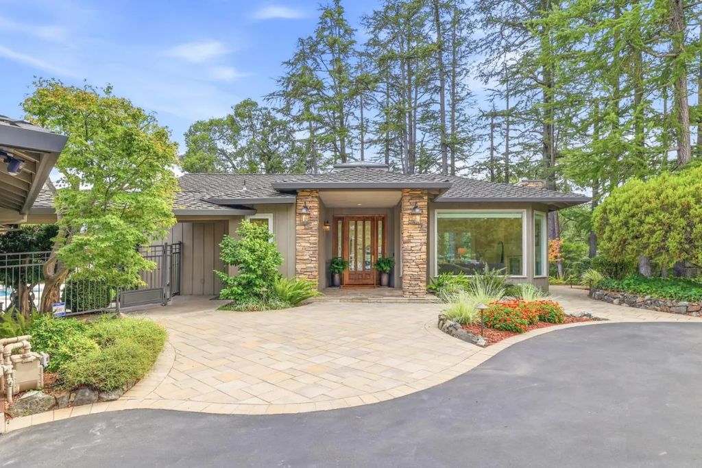 18113 Saratoga Los Gatos Road, Monte Sereno