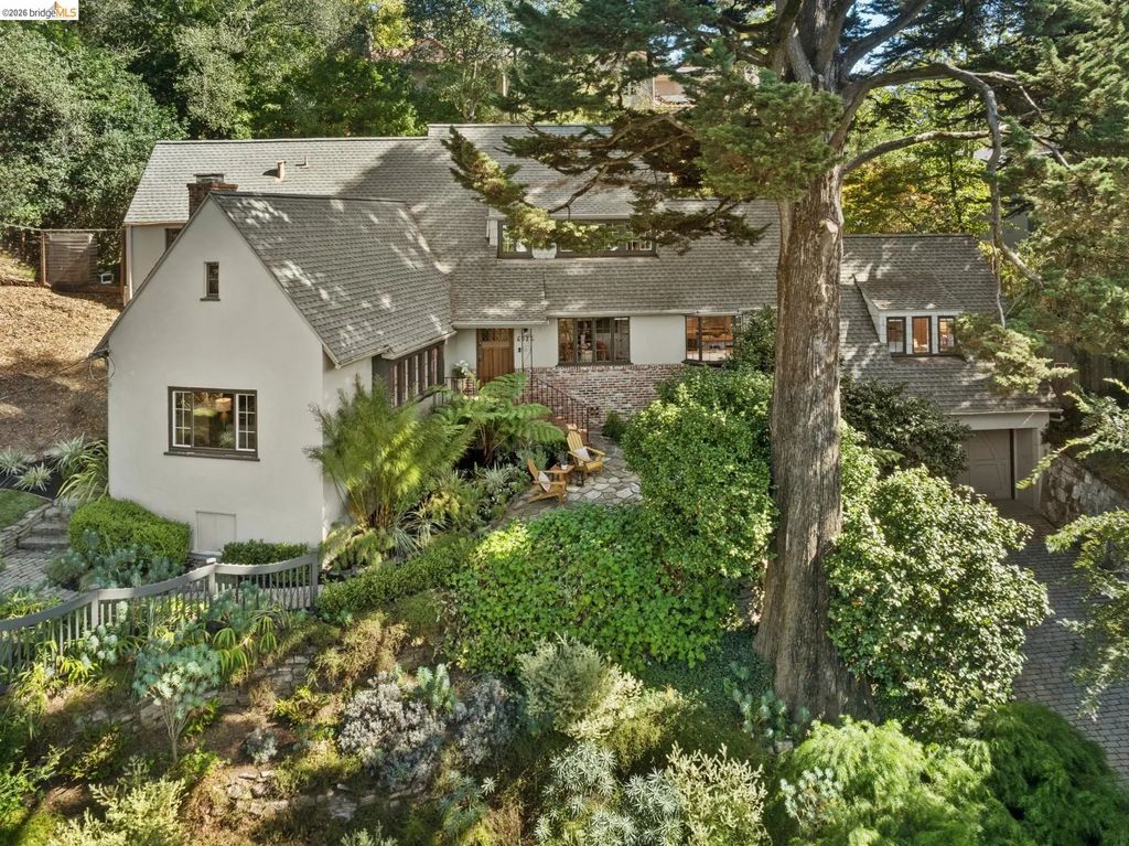 6526 Longwalk Dr, Oakland