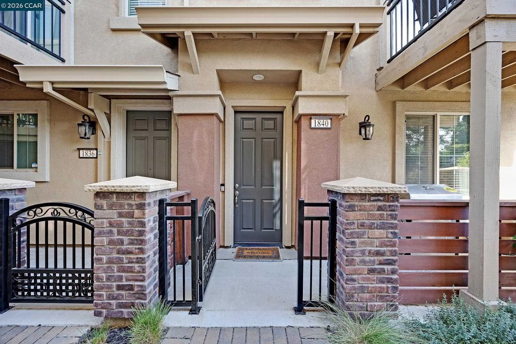 1840 Enclave Pl, Concord