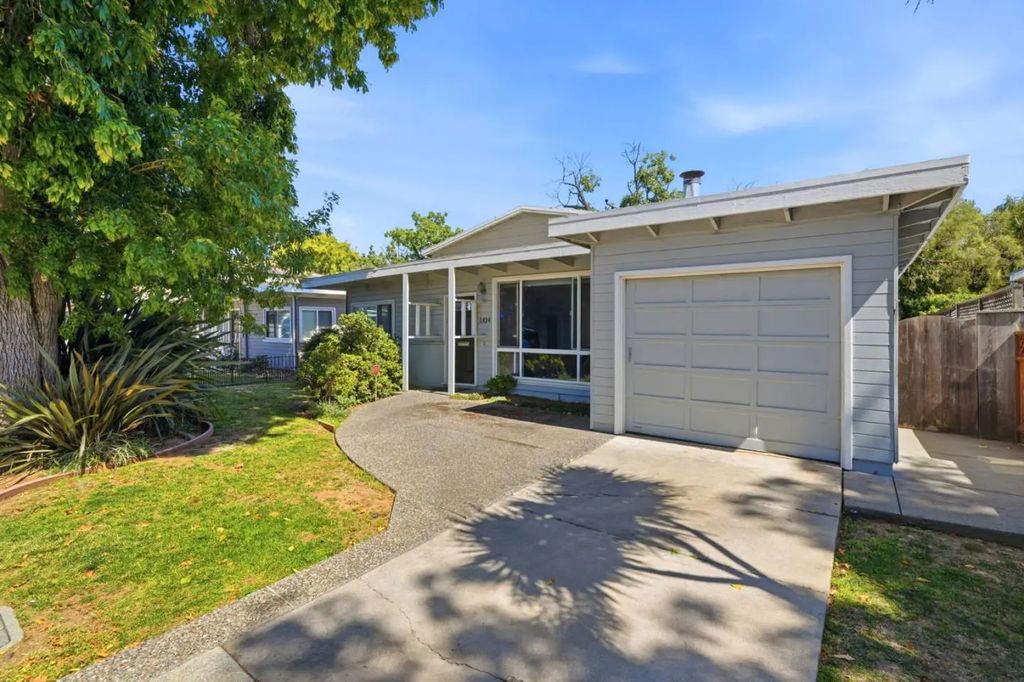 1424 Hemlock Avenue, San Mateo