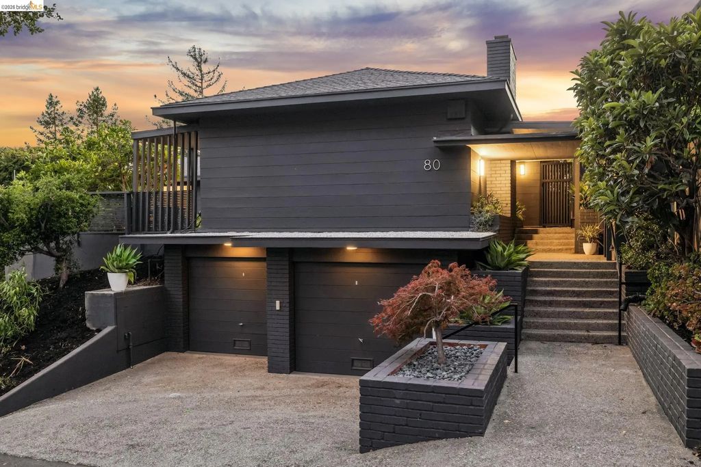 80 Wildwood Gdns, Piedmont