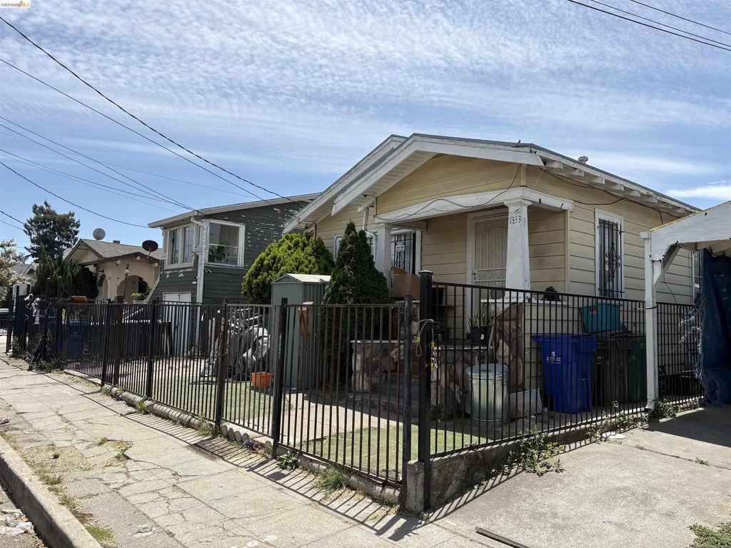 7333 Weld St, Oakland