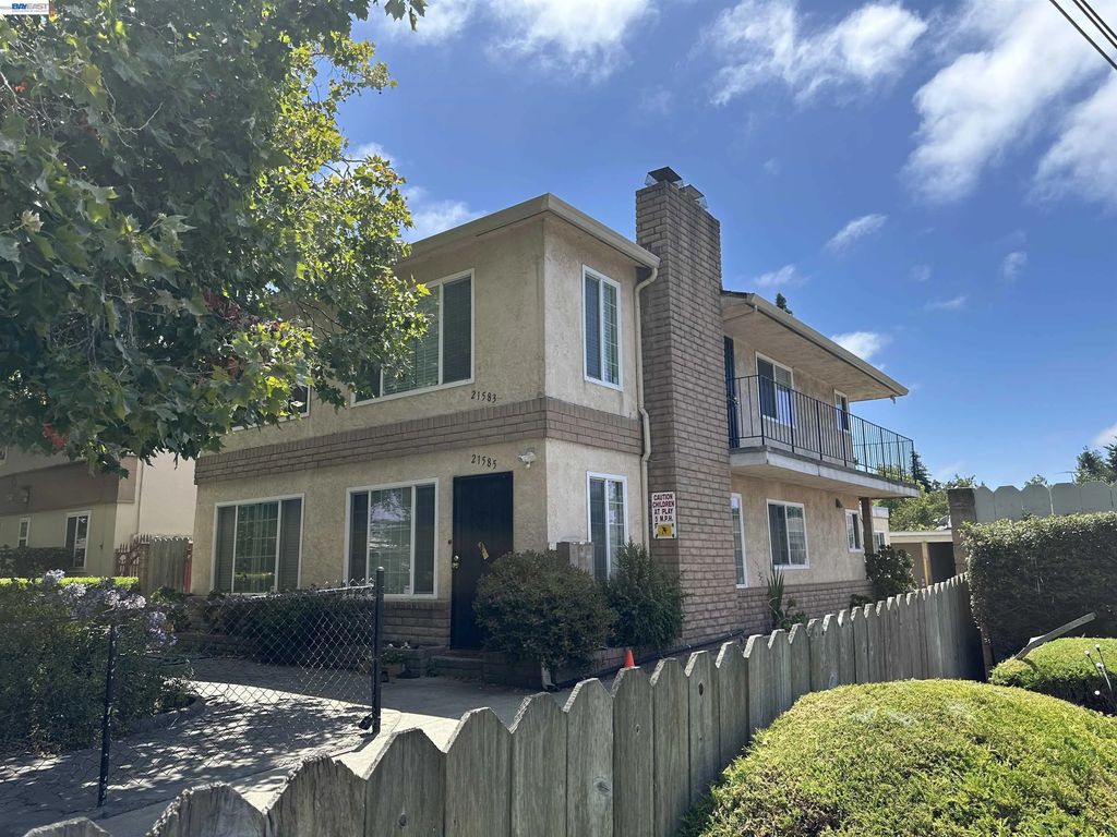 21585 Montgomery St, Hayward