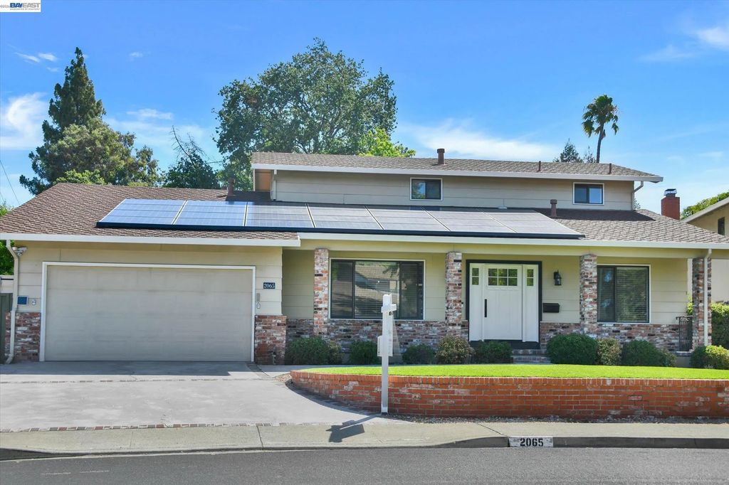 2065 Gill Port Ln, Walnut Creek