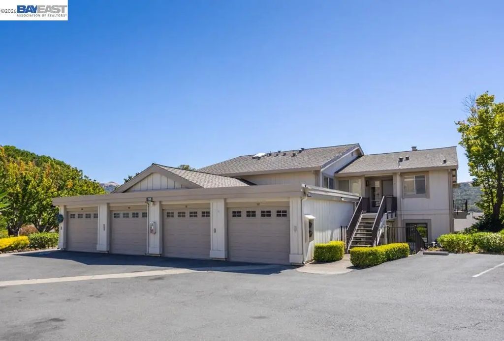 1985 Cactus Ct 3, Walnut Creek
