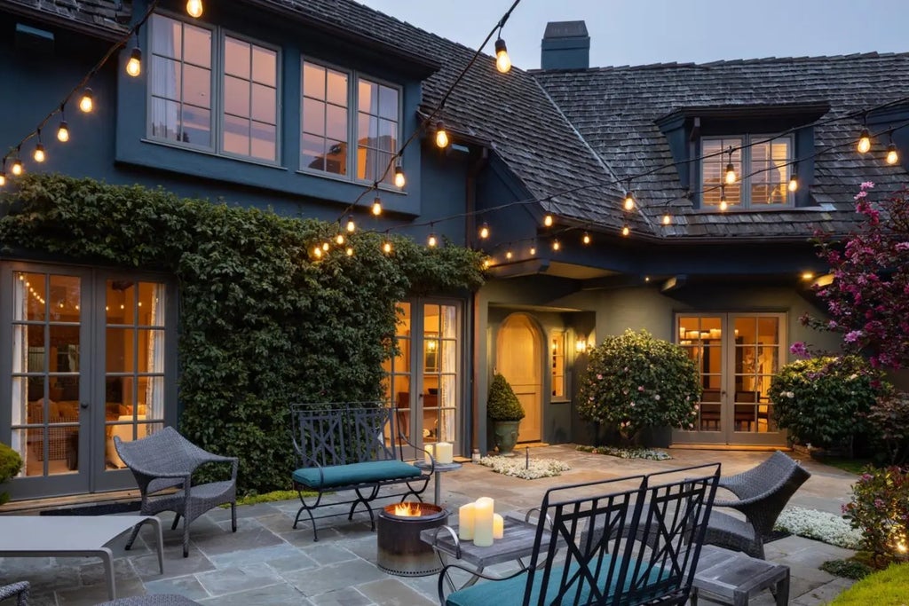 26167 Valley View Avenue, Carmel