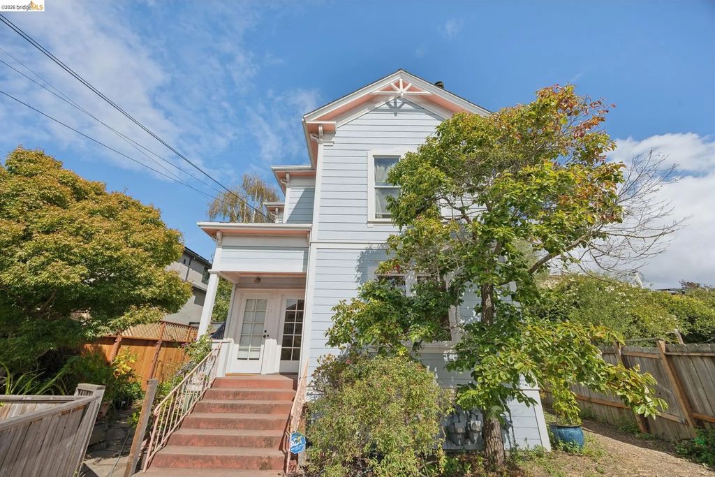 1711 Milvia A, Berkeley