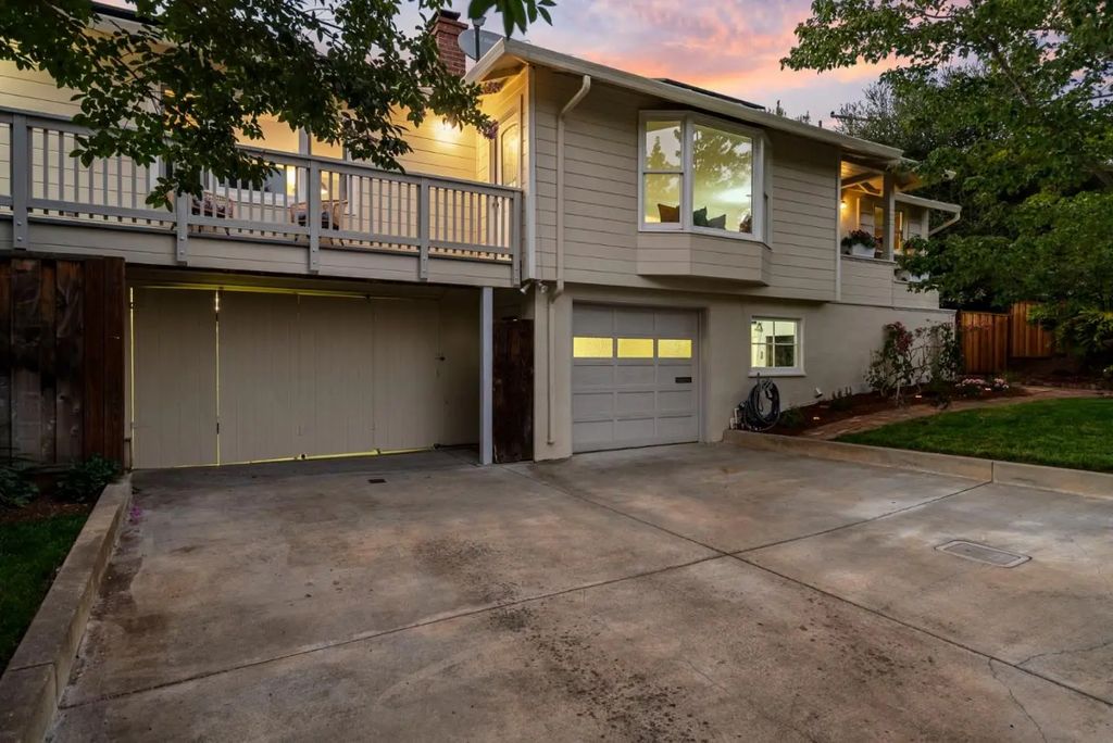 2 Beverly Drive, San Carlos