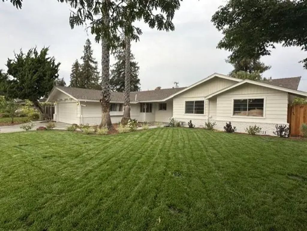 1369 Chelsea Drive, Los Altos