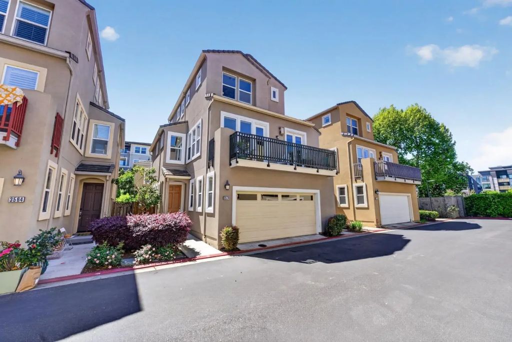 3574 Stout Place, Santa Clara