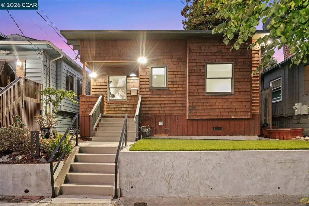 2703 Mathews St, Berkeley
