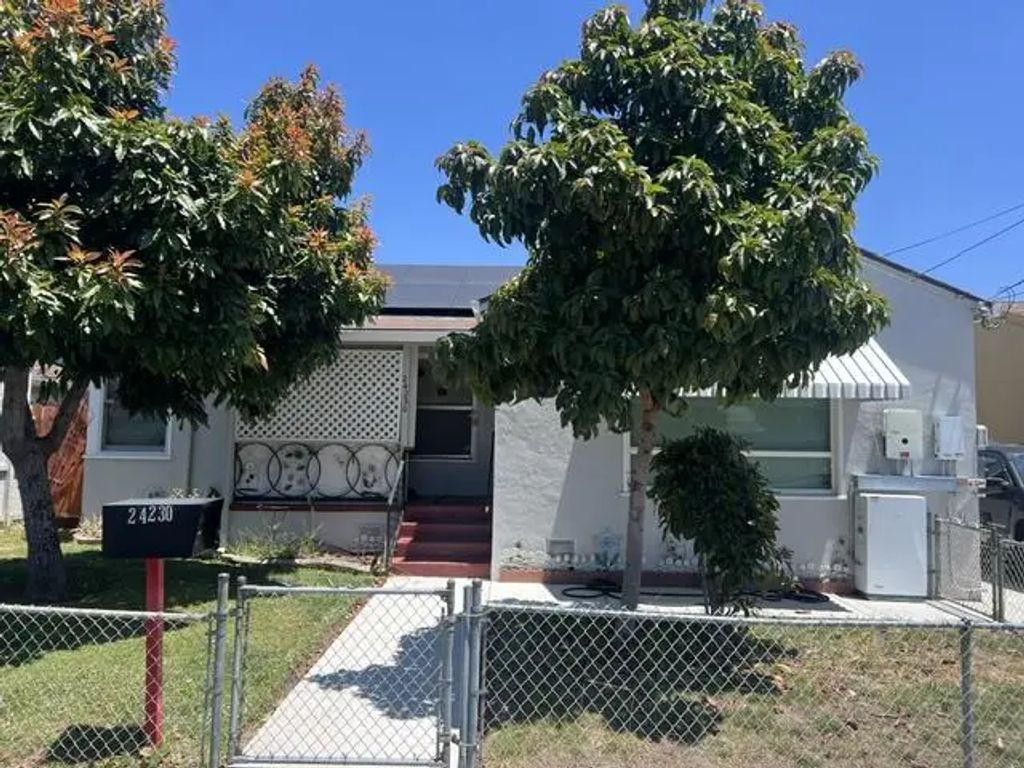 24230 Clarendale Street, Hayward