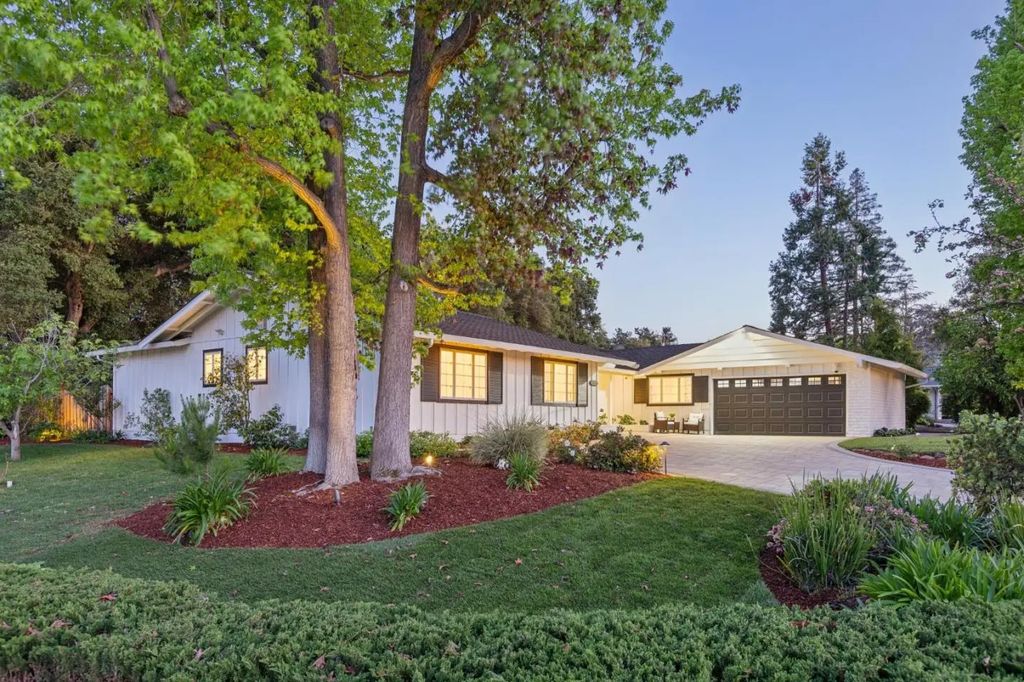 13120 Via Madronas Drive, Saratoga