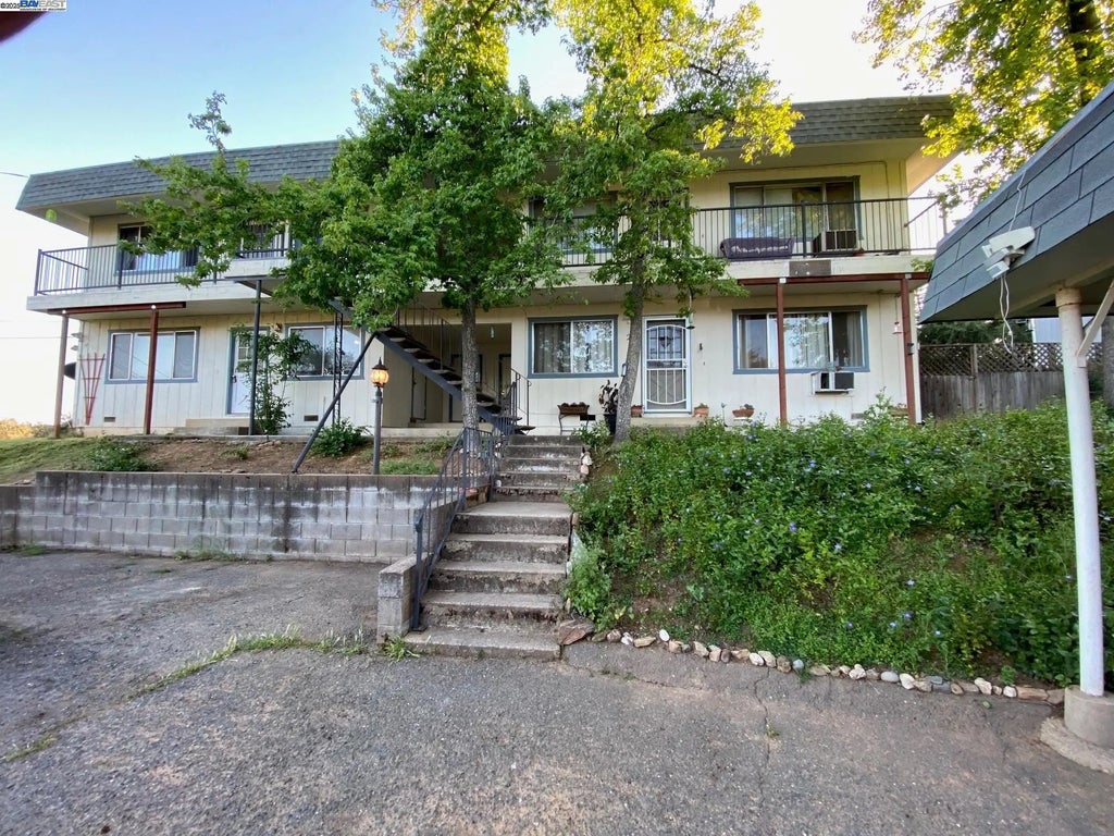 17 Raggio Rd 4, Jackson