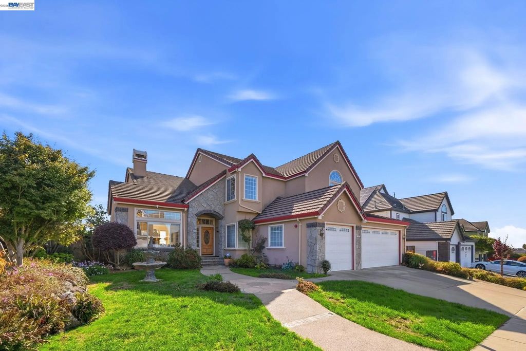 28225 Fox Hollow Dr, Hayward